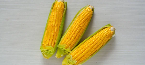 Fotoğraf taze çiğ Mısır