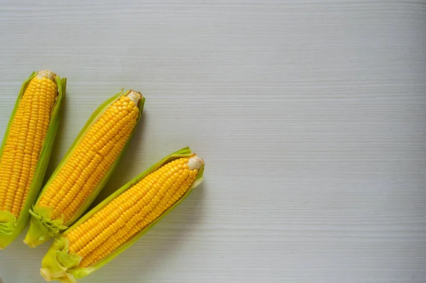 照片新鲜原料玉米 — 图库照片