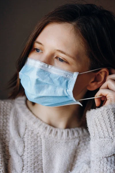 Portrait Young Woman Wearing Medical Face Mask Protect Viruses Germs — Stock Photo, Image