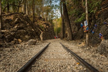 Ölüm tren, cehennem ateşi, eski demiryolu geçmek, Kanchanaburi