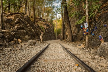 Ölüm tren, cehennem ateşi, eski demiryolu geçmek, Kanchanaburi