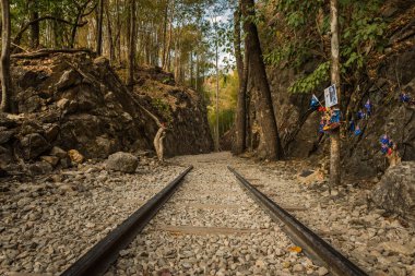 Ölüm tren, cehennem ateşi, eski demiryolu geçmek, Kanchanaburi