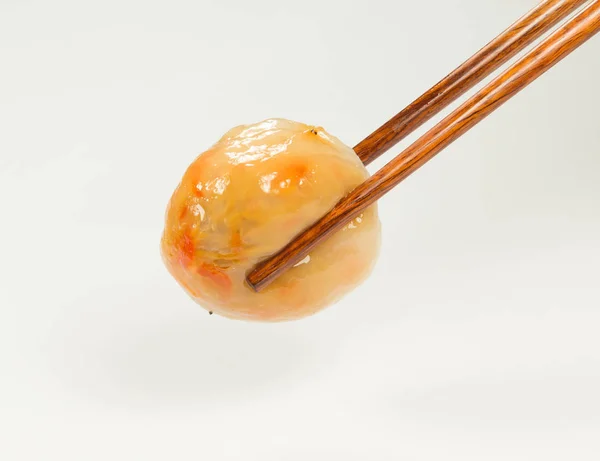 Ångad knödeln fyllda med vitlök Gräslök och Taro och bambu — Stockfoto