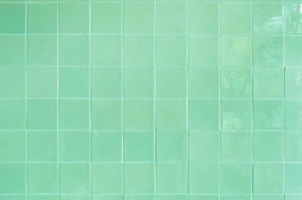 Fond et texture des vergetures fissurées sur vitrage vert — Photo