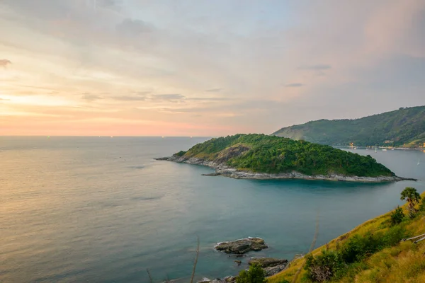 Promthep cape, the iconic place to see sunset at Phuket, Thailan — Stock Photo, Image