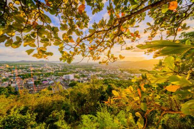 Khao Rang Phuket bakış açısı şehir günbatımı, Phuket ili, T
