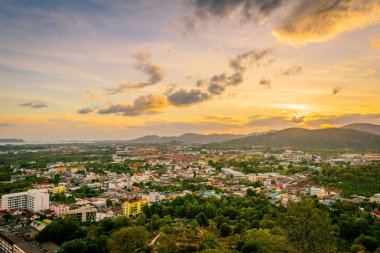Khao Rang Phuket bakış açısı şehir günbatımı, Phuket ili, T