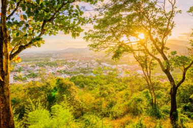 Khao Rang Phuket bakış açısı şehir günbatımı, Phuket ili, T