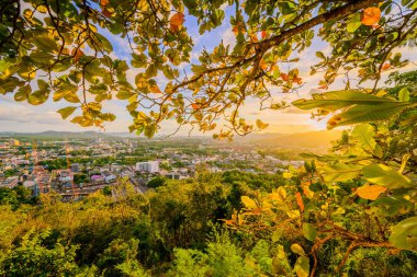 Khao Rang Phuket bakış açısı şehir günbatımı, Phuket ili, T