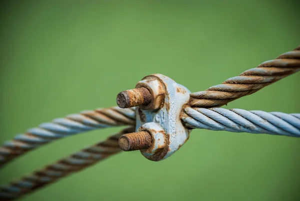 Steel Turnbuckle Steel Sling Anchored Safety Net Concrete Block — Stock Photo, Image