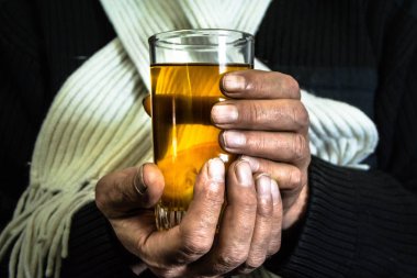 sıcak çay ile tıp