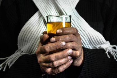 sıcak çay ile tıp