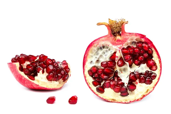 Fruto de granada aislado sobre un fondo blanco — Foto de Stock