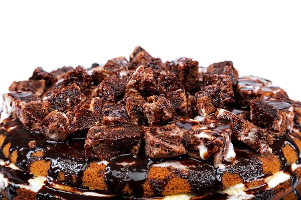 Schokoladenkuchen isoliert auf weißem Hintergrund — Stockfoto