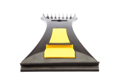 Buz ve sudan pencereleri temizlemek için kazıyıcı