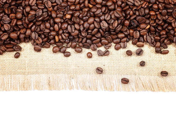 在白色背景上分离的咖啡豆 — 图库照片