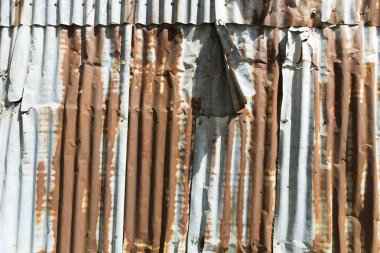 Arka plan doku eski çinko yaprak.