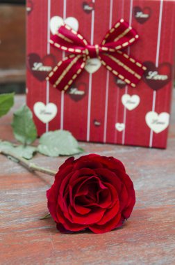 Sevgililer günü, vintage filtre görüntü için arka plan gül çiçek