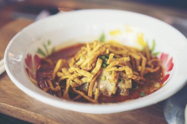 Makarna köri Kuzey'nın Tay geleneksel gıda