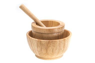 Tahta kase beyaz arka planda izole edilmiş.