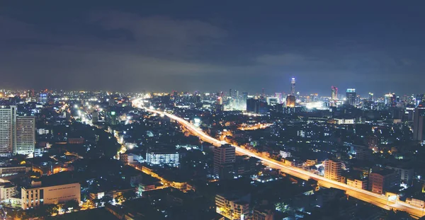Rating gece, View Point üzerinde bir gökyüzü, Bangkok, Tayland