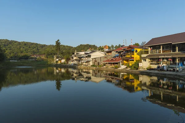 Pilok Kanchanaburi Februar 2017 Alter Hölzerner Schilderfetisch Mit Unbekannten Schreibt — Stockfoto