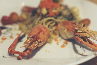 karides acılı spagetti