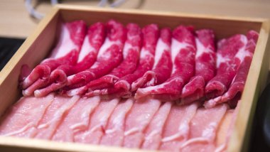 çiğ gıda, sığır eti ve domuz eti