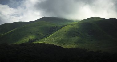 Japonya 'daki dağlar, sanat eserleri veya arka plan için kullanılır