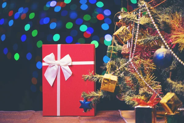 Різдво Новий 2018 Рік Подарункова Коробка Нічним Боке Світлом — стокове фото