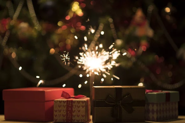 Natal Segurando Bengala Ardente Brilho Luz — Fotografia de Stock