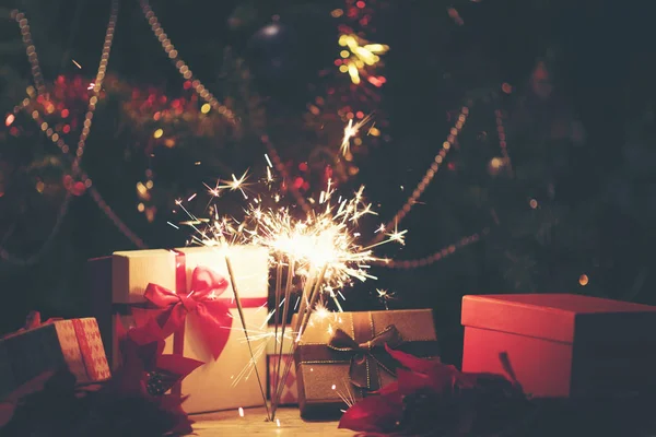 Sparkler Com Fundo Bokeh Luz Natal — Fotografia de Stock