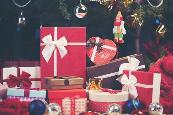Різдвяний Фон Прикрасами Подарунковими Коробками — стокове фото