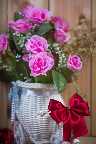 Rosa Fiore Sfondo Legno Con Spazio Opera Arte — Foto Stock