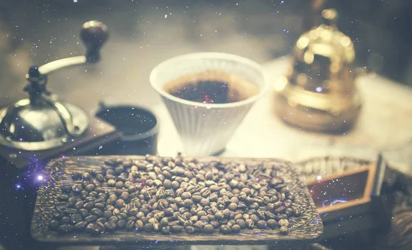 Färsk Dropp Kaffe Utrustning Vintage Filter Bild — Stockfoto