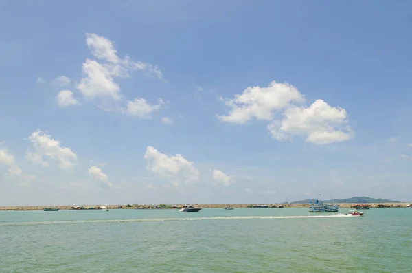Hermosa Vista Del Mar Los Barcos — Foto de Stock