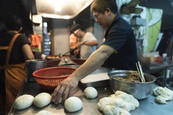 Taipei Taiwán Noviembre 2016 Locales Turistas Disfrutan Del Mercado Callejero — Foto de Stock