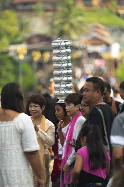 Kanchanaburi Thailand Novembro 2015 Pessoas Turista Foi Passeio Férias Ponte — Fotografia de Stock