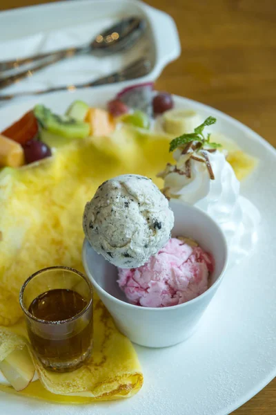 Dondurmalı meyve krep