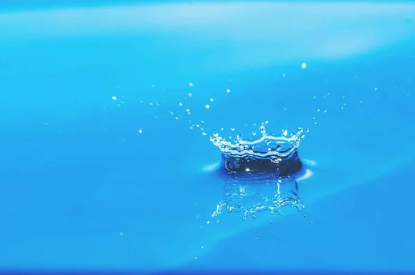 Abstracte Achtergrond Van Blauwe Waterdruppel Vallen — Stockfoto