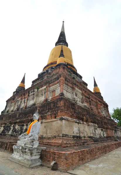 Estátuas Buda Templo Wat Yai Chai Mongkol Ayutthaya Perto Bangkok — Fotografia de Stock