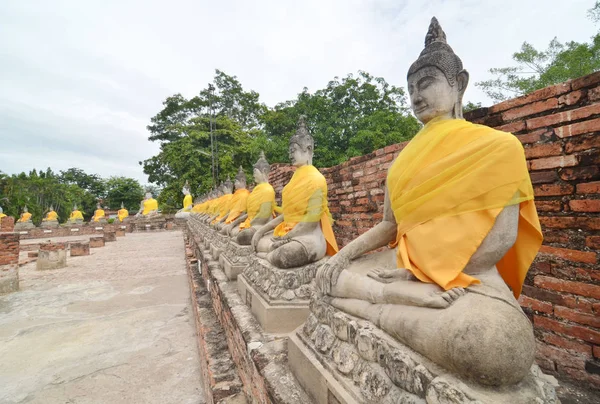 Estátuas Buda Templo Wat Yai Chai Mongkol Ayutthaya Perto Bangkok — Fotografia de Stock
