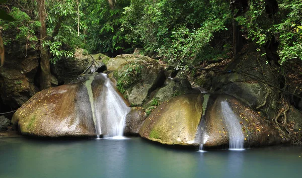 Cachoeira Erawan Tailândia — Fotografia de Stock