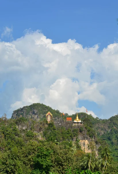 Templo Montaña Thong Pha Phom Templo Kanchanaburi Tailandia — Foto de Stock