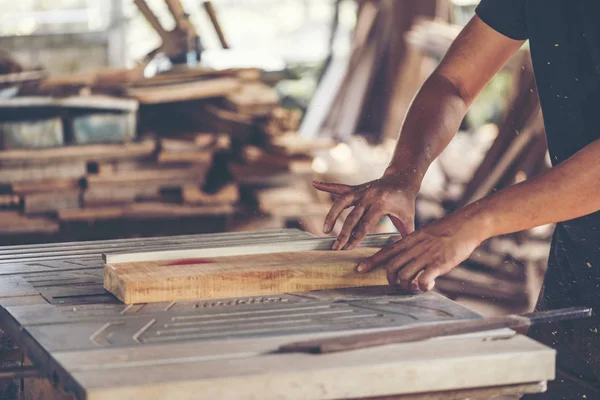 Immagine Sfondo Del Laboratorio Lavorazione Del Legno Tavolo Lavoro Falegnami — Foto Stock