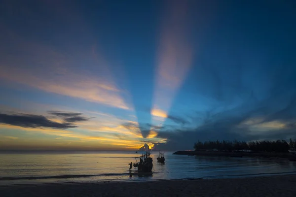 Bateau Pêche Avec Lever Soleil Hua Hin Thaïlande — Photo