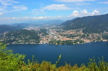 Panoramik Como Gölü, Lombardy İtalya 