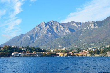 Görünüm Güz, Lombardy İtalya kasabasında Lecco Como Gölü