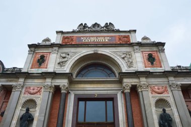 Copenhagen, Danimarka - 31 Mayıs 2017: Ny Carlsberg Glyptotek, Kopenhag, Danimarka Sanat Müzesi