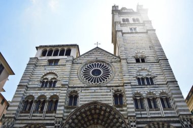 Cenova San Lorenzo Katedrali - Cenova şehir Roma Katolik Katedrali var. Bu adanmış Saint Lawrence 1118, 17. yy da güneşli bir gün, Cenova, İtalya tamamlandı olarak kutsanan yapıldı.